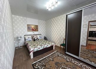 Продается 3-комнатная квартира, 69.8 м2, город Верхний Уфалей, улица Республики, 28