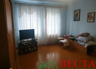 Продам 2-ком. квартиру, 54 м2, станица Северская, Октябрьская улица, 2