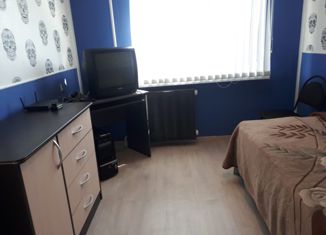 Продам 2-комнатную квартиру, 37 м2, Пермский край, улица Карла Маркса, 91