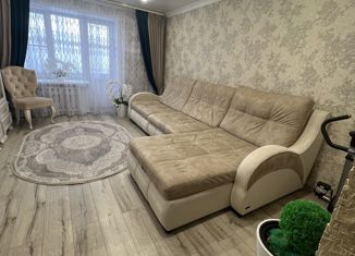 Продается трехкомнатная квартира, 59.7 м2, Лебедянь, Трудовая улица, 1
