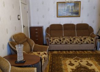 Продажа 2-комнатной квартиры, 53.2 м2, Уварово, 2-й микрорайон, 23