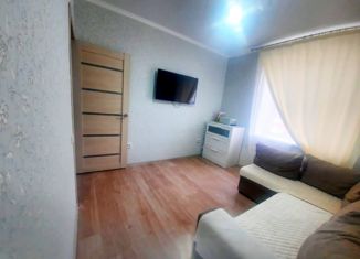 Продается двухкомнатная квартира, 52 м2, Арск, улица Вахитова, 71