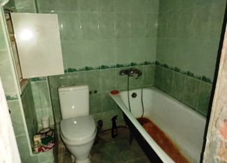 Однокомнатная квартира на продажу, 35 м2, Карабаново, улица Карпова, 3