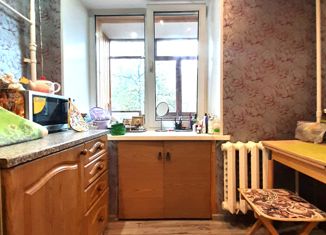 Продаю 1-ком. квартиру, 33 м2, Нижний Новгород, улица Пушкина, 23А, метро Горьковская