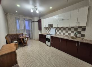 Продается 2-комнатная квартира, 68 м2, Йошкар-Ола, улица Ползунова, 48