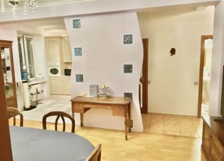 Продается 4-ком. квартира, 102.9 м2, Москва, Красноказарменная улица, 3, метро Лефортово