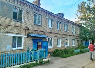 Продается 3-комнатная квартира, 51 м2, село Натальино, улица Карла Маркса, 8