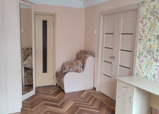 Продам 2-комнатную квартиру, 45 м2, Санкт-Петербург, Краснопутиловская улица, 92