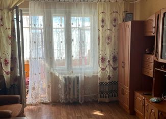 Двухкомнатная квартира на продажу, 42 м2, Волгореченск, улица имени 50-летия Ленинского Комсомола, 9