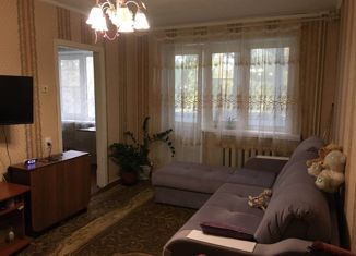 Продается четырехкомнатная квартира, 60.4 м2, Кириши, проспект Ленина, 36