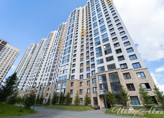 Продается 2-комнатная квартира, 65 м2, Новосибирск, ЖК Золотая Нива, улица Кошурникова, 23