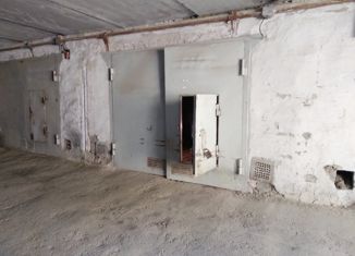 Продаю гараж, 24 м2, Златоуст, улица имени М.С. Урицкого, 34А