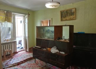 Продам двухкомнатную квартиру, 41.8 м2, Щёкино, улица Ленина, 40