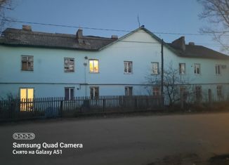 Продам 3-ком. квартиру, 56.4 м2, поселок городского типа Сенной, Школьный переулок, 2