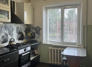 Продаю 4-ком. квартиру, 85.6 м2, Нижнекамск, улица Гагарина, 23