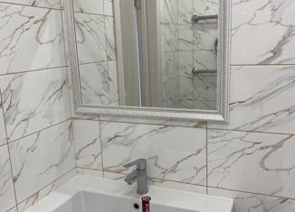 Продажа 2-комнатной квартиры, 64 м2, посёлок Знаменский, улица Черепанова, 4А