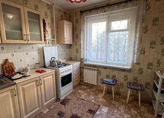 Продам 2-комнатную квартиру, 50 м2, Коми, Молодежная улица, 15