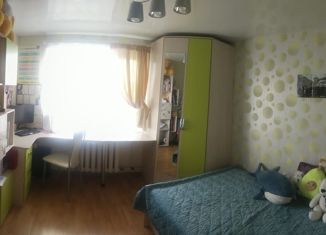 Продам 3-ком. квартиру, 64 м2, село Варфоломеевка, Почтовая улица, 52