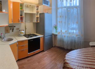 Продаю двухкомнатную квартиру, 63 м2, Москва, Зеленодольская улица, 3, метро Рязанский проспект