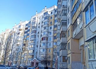 Продам 2-ком. квартиру, 51 м2, Белгородская область, улица Щорса, 57