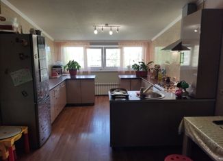 Продажа 2-комнатной квартиры, 71 м2, Нальчик, Эльбрусская улица, 19, район Хладокомбинат