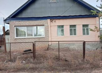 Продам дом, 96 м2, село Кинель-Черкассы, проспект 50 лет Октября