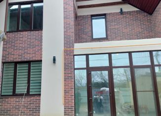 Продается дом, 350 м2, станица Гостагаевская, Новороссийская улица, 85