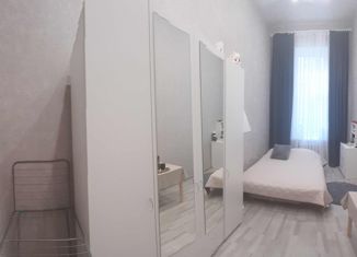 Продаю комнату, 117.2 м2, Санкт-Петербург, Лахтинская улица, 32, Лахтинская улица