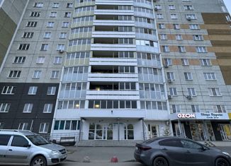 Продажа однокомнатной квартиры, 32 м2, Челябинск, улица Маршала Чуйкова, 11