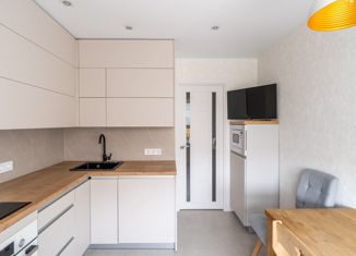 Продается 1-комнатная квартира, 35 м2, Краснодар, бульвар Клары Лучко, 10, бульвар Клары Лучко