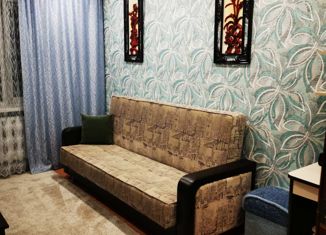 Сдается в аренду комната, 63 м2, Сургут, улица Крылова, 27