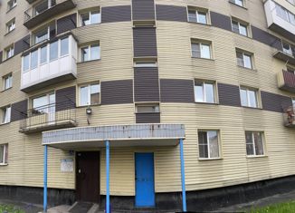Продаю двухкомнатную квартиру, 47.4 м2, Кемеровская область, улица Дузенко, 21А