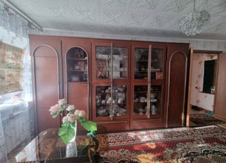 Продажа 2-ком. квартиры, 42 м2, Новоалтайск, улица Ударника, 22