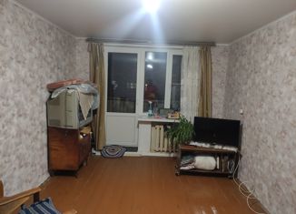 Продам двухкомнатную квартиру, 36.9 м2, Карабаново, улица Гагарина, 1
