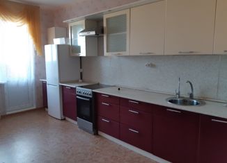 Сдам 1-комнатную квартиру, 52 м2, Альметьевск, улица Шевченко, 156