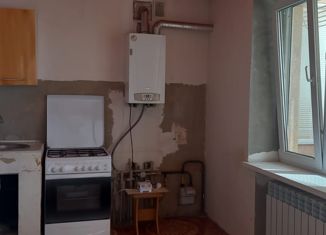 Продам трехкомнатную квартиру, 65 м2, станица Ессентукская, Школьный переулок, 5