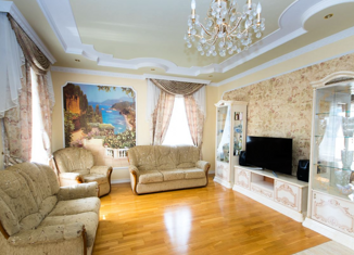 Продаю дом, 240 м2, поселок Восход, Светлая улица, 8