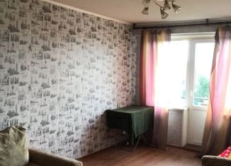 Продаю 1-комнатную квартиру, 30 м2, Челябинск, улица Молодогвардейцев, 12, Курчатовский район