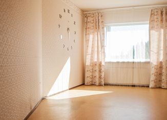 2-комнатная квартира на продажу, 49.8 м2, Костомукша, улица Героев, 2