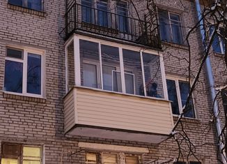 Продаю двухкомнатную квартиру, 44 м2, посёлок Стрельна, Кропоткинская улица, 16/15