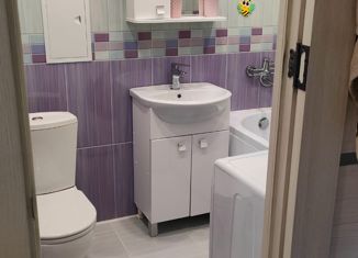 Продаю трехкомнатную квартиру, 68 м2, город Инта, улица Мира, 25А