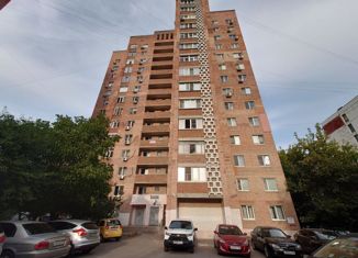 Продам 3-комнатную квартиру, 70 м2, Ростовская область, проспект Космонавтов, 10/2