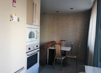 Продам 3-комнатную квартиру, 60 м2, Новосибирск, улица Кропоткина, 92/1, метро Гагаринская