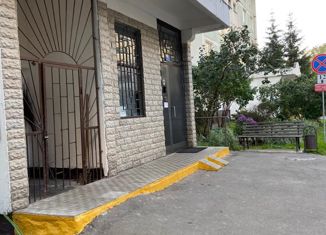 Продается 2-ком. квартира, 54 м2, Москва, улица Барышиха, 25к1, улица Барышиха