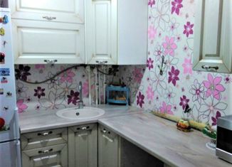 Продам 3-комнатную квартиру, 57 м2, посёлок городского типа Усть-Донецкий, улица Ленина, 11