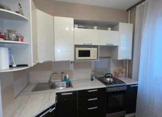 Продаю 1-комнатную квартиру, 40 м2, деревня Борисовичи, Балтийская улица, 8