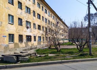 Продаю комнату, 80 м2, Находка, улица Малиновского, 9