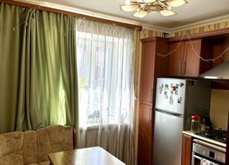 Однокомнатная квартира на продажу, 40 м2, Боровичи, Вышневолоцкая улица, 48