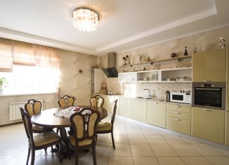 Продаю дом, 427 м2, посёлок Новоомский, Садовая улица