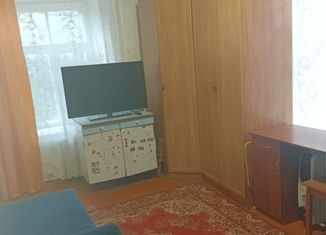 Продаю 1-ком. квартиру, 30 м2, Елец, улица Ленина, 108